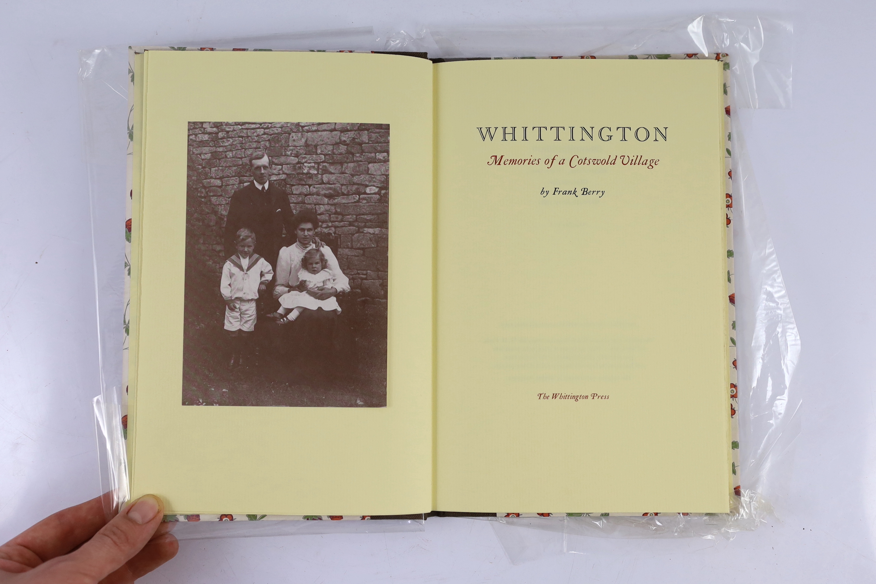 Thomas, Edward. The Chessplayer & other essays with an Introduction by R. George Thomas and with two wood-engravings by Hellmuth Weissenborn. The Whittington Press, Andoversford, Gloucestershire, 1981. Number 221 of a li